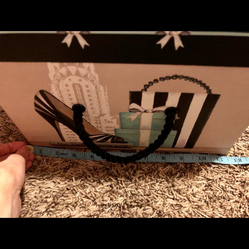 Preowned Chic storage both box ⭐️☺️ - Picture 15 of 16